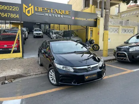 Honda Civic Sedan LXS 1.8/1.8 Flex 16V Aut. 4p 4 portas
