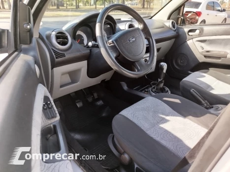 Fiesta Sed. 1.6 8V Flex 4p