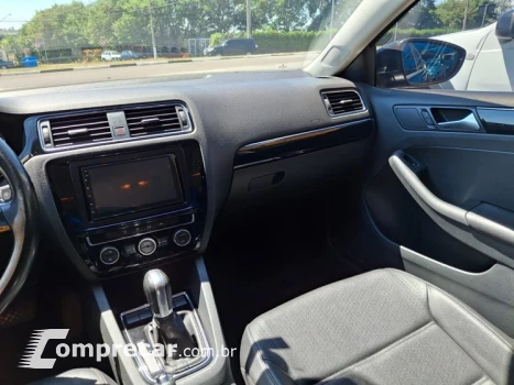 JETTA 2.0 TSI Highline 211cv