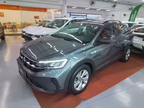Volkswagen NIVUS 1.0 200 TSI TOTAL FLEX COMFORTLINE AUTOMÁTICO 4 portas