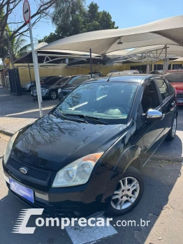 FORD FIESTA 1.6 MPI Trend Sedan 8V 4 portas