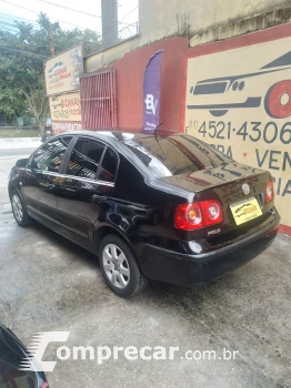 POLO SEDAN 1.6 MI 8V