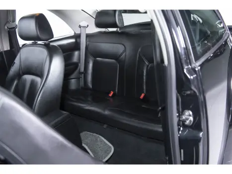 NEW BEETLE 2.0 MI 8V GASOLINA 2P TIPTRONIC