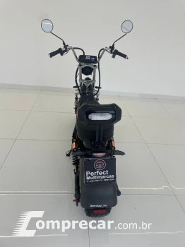 SCOOTER AP-R11 / EMOOD