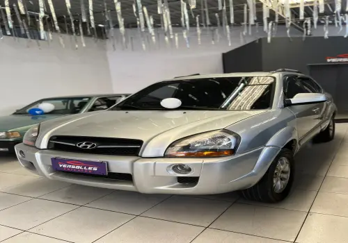 Hyundai Tucson GLSB 4 portas