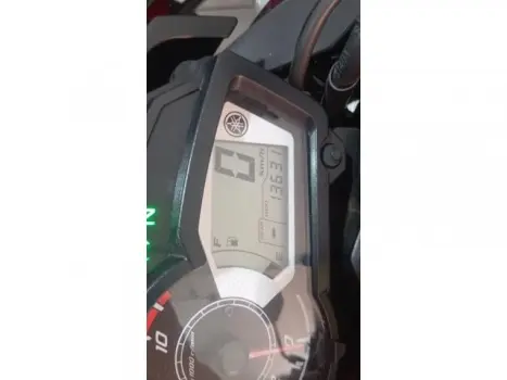 YS 150 FAZER SED - Street