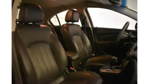 CRUZE SEDAN - 1.8 LT 16V 4P AUTOMÁTICO