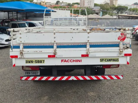 F-600 Modelo sem Versão