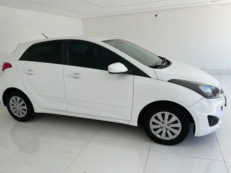 Hyundai HB20 1.0 12V Comfort Plus 4 portas