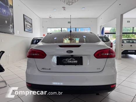 FOCUS 2.0 SE Plus Sedan 16V
