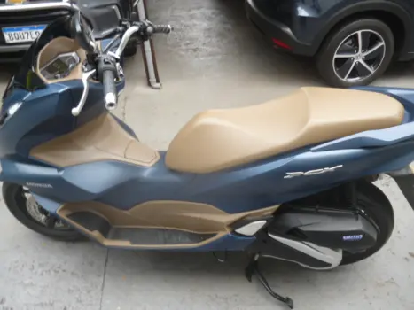 HONDA PCX 160 DLX ABS