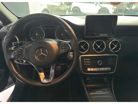 A 200 1.6 CGI FLEX 7G-DCT