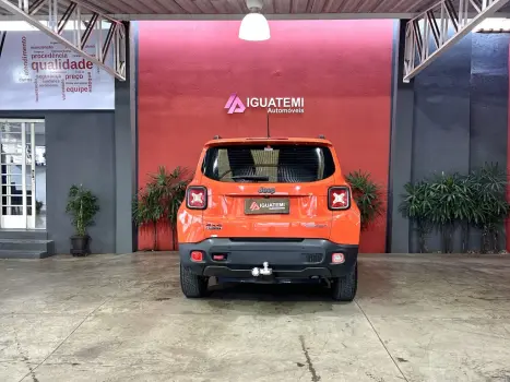 RENEGADE 2.0 16V TURBO DIESEL TRAILHAWK 4P 4X4 AUTOMÁTICO