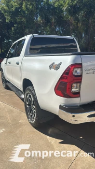 HILUX 2.8 D-4d Turbo CD SRX 4X4