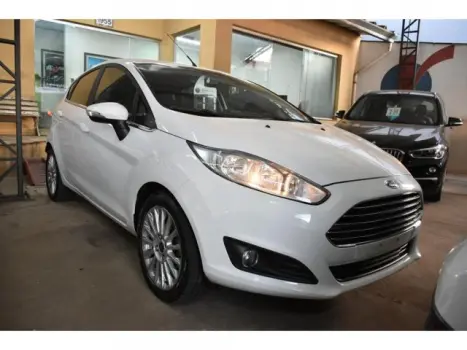 FIESTA HATCH - 1.6 TITANIUM HATCH 16V 4P MANUAL