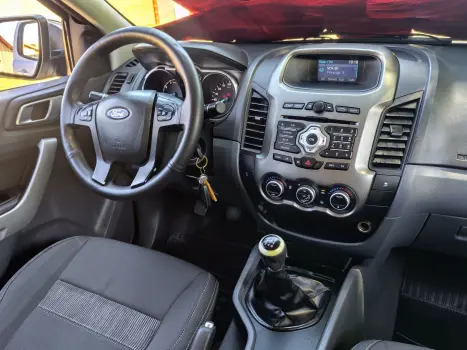 RANGER 2.5 XLT 4X2 CD 16V FLEX 4P MANUAL