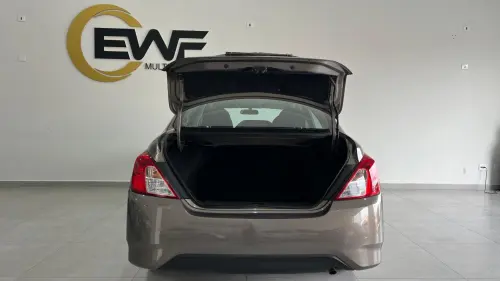 VERSA SV 1.6 16V FlexStart 4p Mec.