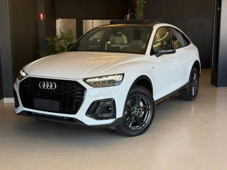 Audi Q5 2.0 55 Tfsie Phev Sportback Performance Quattro S Tronic 4 portas