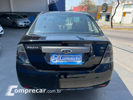 FIESTA 1.6 MPI First Sedan 8V