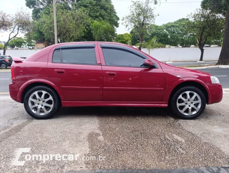 ASTRA 2.0 MPFI Advantage 8V