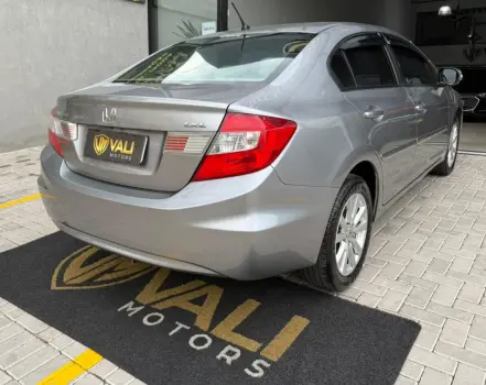 Civic Sed. LXL/ LXL SE 1.8 Flex 16V Aut.