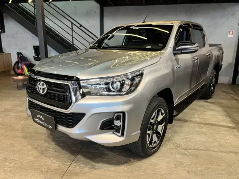 Hilux Caminhonete 2.8 16V SRX 50 ANOS 4X4 TURBO DIESEL CABIN