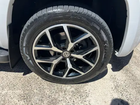 AMAROK 3.0 V6 TDI Highline CD 4motion