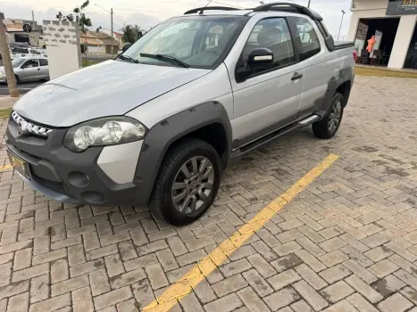 Fiat Strada 1.8 CD Adventure 2 portas