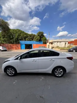 HB20S 1.6 Comfort Plus 16V