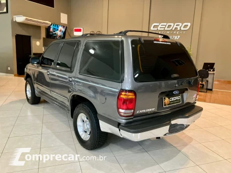 Explorer 4.0 V6 24V XLT AUTOMÁTICO