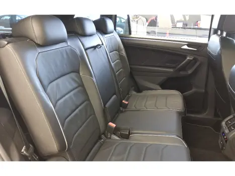 TIGUAN 2.0 300 TSI GASOLINA ALLSPACE R-LINE AUTOMÁTICO