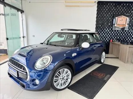 MINI COOPER 2.0 S TOP 16V Turbo 2 portas