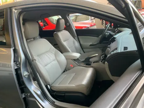 Civic Sedan LXR 2.0 Flexone 16V Aut. 4p