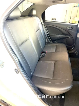 Etios sedan 1.5 Platinum