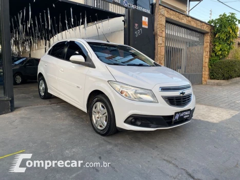 ONIX HATCH LS 1.0 8V FlexPower 5p Mec.