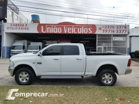 DODGE RAM 6.7 2500 Laramie 4X4 CD I6 4 portas
