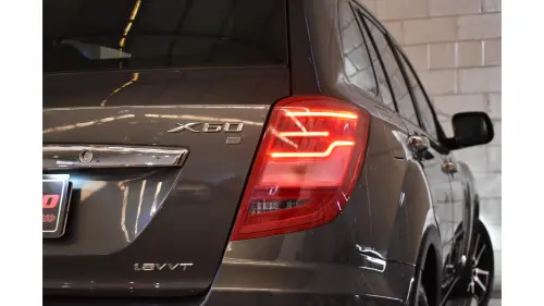 X60 - 1.8 VIP 16V 4P AUTOMATICO