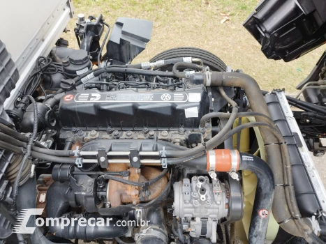 Delivery 9.170 + Baú Refrigerado