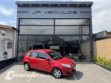 FORD FIESTA 1.6 Rocam SE 8V 4 portas