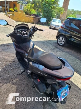 PCX 160