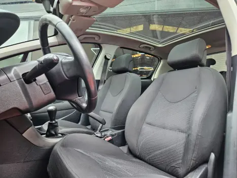 308 Active 1.6 Flex 16V 5p mec.