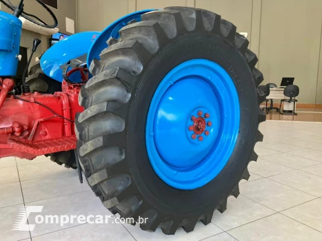 8 N Modelo sem Versão