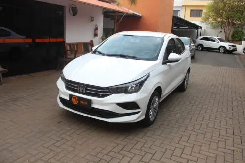 Fiat Cronos 1.0 4P FIREFLY FLEX DRIVE 4 portas