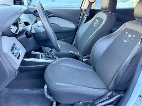 ONIX 1.0 MPFI LT 8V FLEX 4P MANUAL