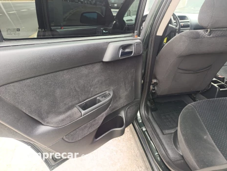 ASTRA 2.0 MPFI Advantage 8V