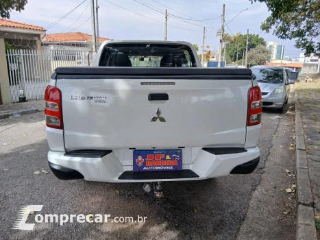 L200 TRITON 2.4 16V Turbo GLS CD 4X4