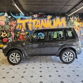 Mitsubishi PAJERO TR4 FLEX HP 4 portas