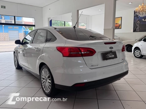 FOCUS 2.0 SE Plus Sedan 16V