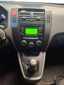 TUCSON 2.0 MPFI GL 16V 2WD