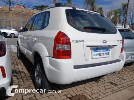 TUCSON - 2.0 MPFI GLS 16V 143CV 2WD 4P AUTOMÁTICO